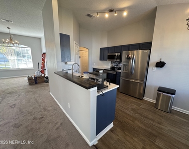 11661 Rolling River Boulevard - Photo Thumbnail 6