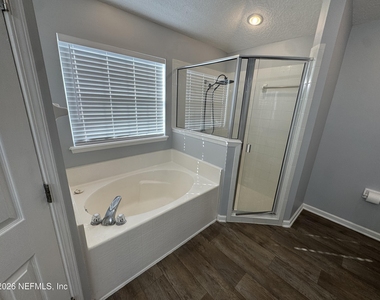 11661 Rolling River Boulevard - Photo Thumbnail 17