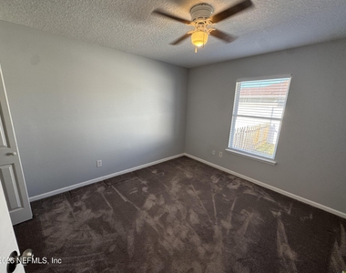 11661 Rolling River Boulevard - Photo Thumbnail 12