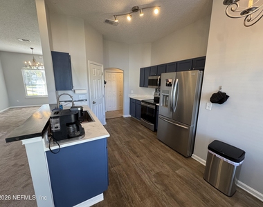 11661 Rolling River Boulevard - Photo Thumbnail 9