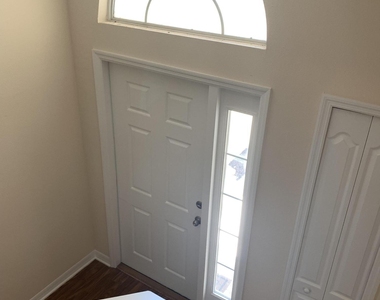 13115 Tom Morris Drive - Photo Thumbnail 5