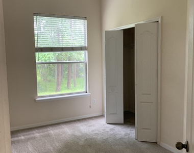 13115 Tom Morris Drive - Photo Thumbnail 11
