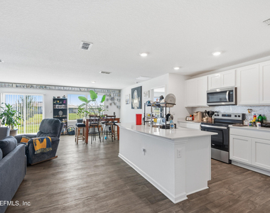 4356 Hemlock Street - Photo Thumbnail 9