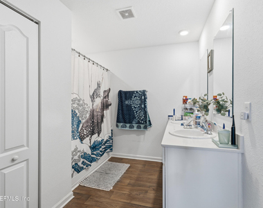 4356 Hemlock Street - Photo Thumbnail 8