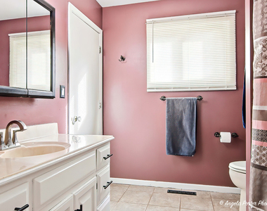 34679 N Hiawatha Trail - Photo Thumbnail 17