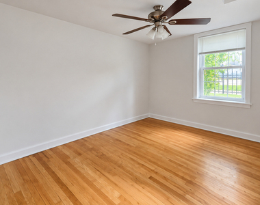 6420 N Newgard Avenue - Photo Thumbnail 15