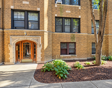2336 W Addison Street - Photo Thumbnail 19