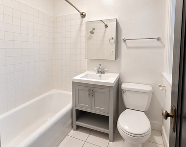 2336 W Addison Street - Photo Thumbnail 12