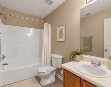 160 Melinda Drive - Photo Thumbnail 20