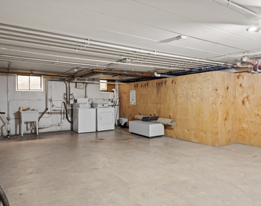 7827 North Avenue - Photo Thumbnail 16