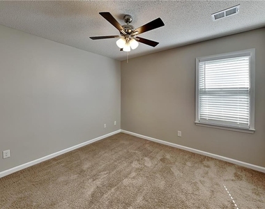 167 Cypress Drive - Photo Thumbnail 14