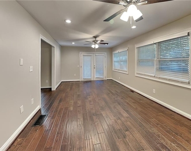 167 Cypress Drive - Photo Thumbnail 4