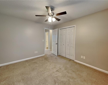 167 Cypress Drive - Photo Thumbnail 12