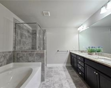 2364 Morgan Place Drive - Photo Thumbnail 21