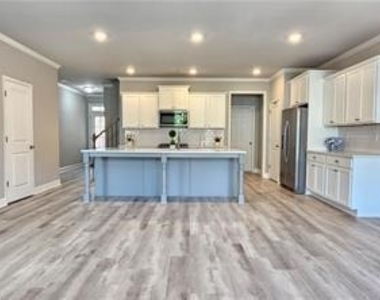 2364 Morgan Place Drive - Photo Thumbnail 7