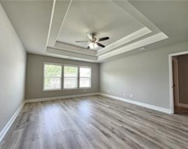 2364 Morgan Place Drive - Photo Thumbnail 16