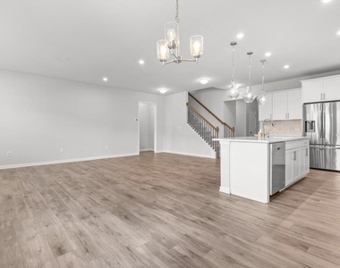 1333 Maston Road - Photo Thumbnail 11