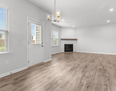 1333 Maston Road - Photo Thumbnail 10