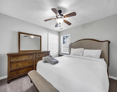 208 Coldsprings Court - Photo Thumbnail 22