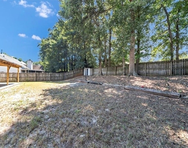 208 Coldsprings Court - Photo Thumbnail 27