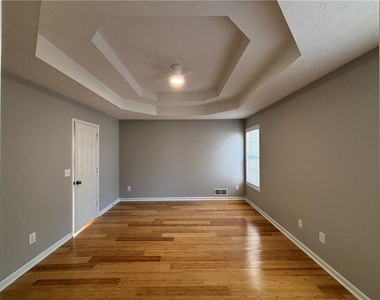 2775 Emerald Springs Drive - Photo Thumbnail 10