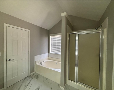2775 Emerald Springs Drive - Photo Thumbnail 16
