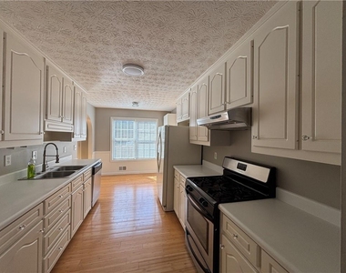 2775 Emerald Springs Drive - Photo Thumbnail 17