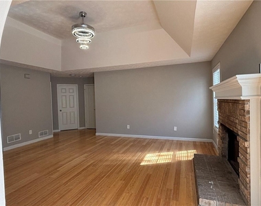 2775 Emerald Springs Drive - Photo Thumbnail 6