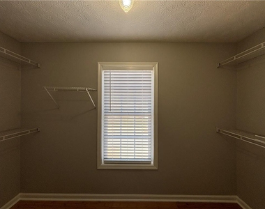 2775 Emerald Springs Drive - Photo Thumbnail 35