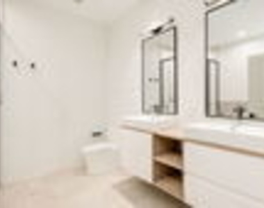8001 W Belmont Avenue - Photo Thumbnail 13