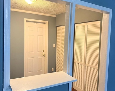 6565 Woodford Road - Photo Thumbnail 11