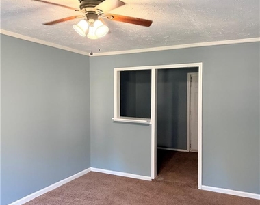 6565 Woodford Road - Photo Thumbnail 14