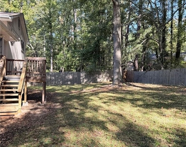 6565 Woodford Road - Photo Thumbnail 16