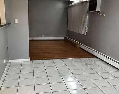3600 Bayside Drive - Photo Thumbnail 5