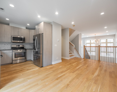 6844 W 65th Street - Photo Thumbnail 21