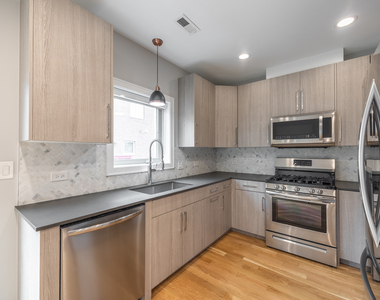 6844 W 65th Street - Photo Thumbnail 18