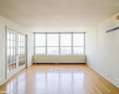 655 W Irving Park Road - Photo Thumbnail 4
