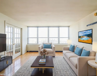 655 W Irving Park Road - Photo Thumbnail 3