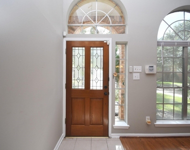 4823 Knights Branch Drive N - Photo Thumbnail 5