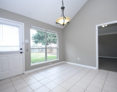 4823 Knights Branch Drive N - Photo Thumbnail 36