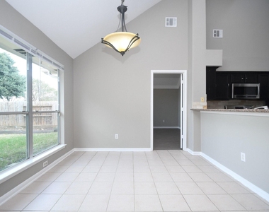 4823 Knights Branch Drive N - Photo Thumbnail 37