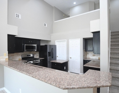 4823 Knights Branch Drive N - Photo Thumbnail 31