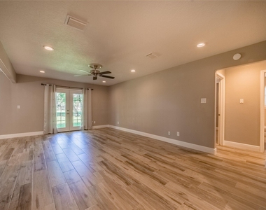 1121 Warren Street - Photo Thumbnail 1