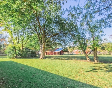 1121 Warren Street - Photo Thumbnail 14