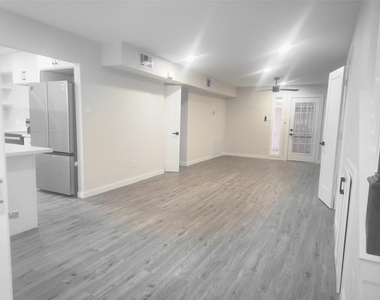 708 Staitti Street - Photo Thumbnail 2