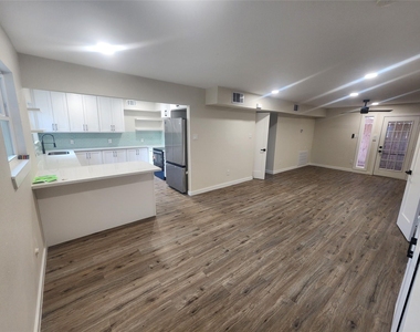 708 Staitti Street - Photo Thumbnail 5