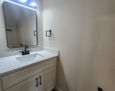 708 Staitti Street - Photo Thumbnail 7