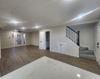 708 Staitti Street - Photo Thumbnail 4