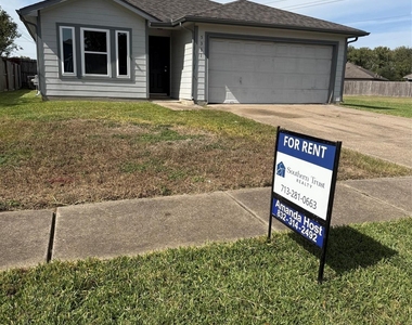 5331 Riverwood Drive - Photo Thumbnail 9