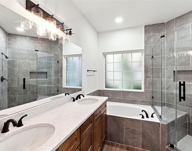 47 Alderon Woods Place - Photo Thumbnail 15